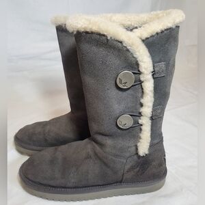 Koolaburra By Ugg Gray Suede Short Faux Fur Button Boots Women's sz 8